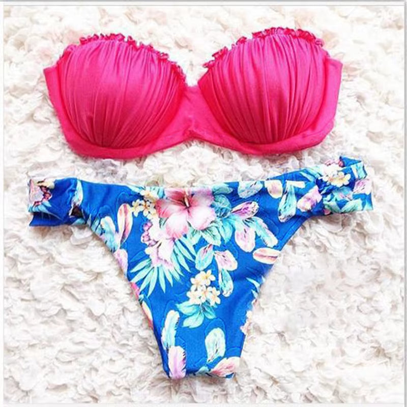 Women Swimsuit Frilled Textured Strapless Bikini Set Women'S Swimwear Padded Low Waist Ruffle Bandeau Bikini Short Swimming Suit