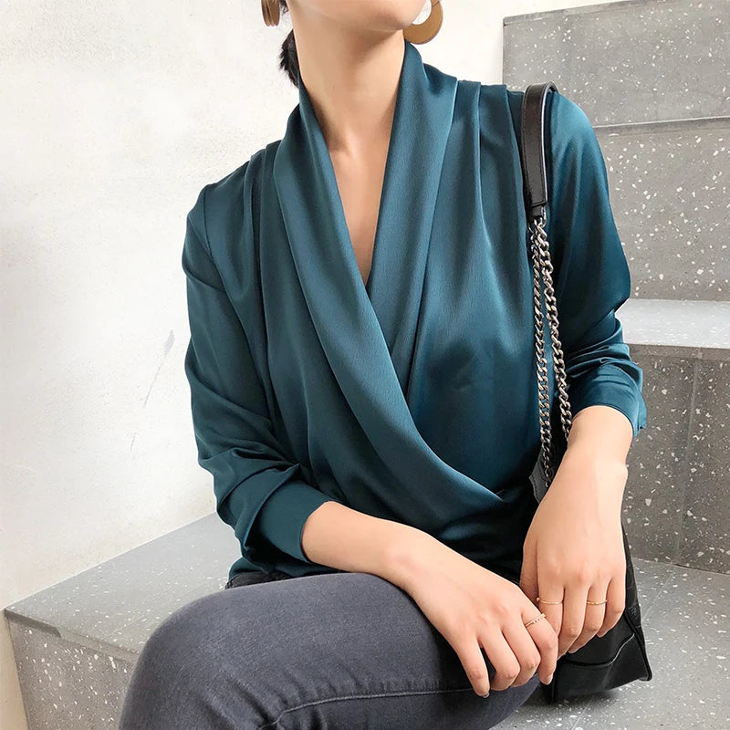 Autumn Spring French Silk Satin Shirts Women Sexy V-Neck Long Sleeve Fashion Women Shirt Lady Office Blouses Female Loose 2022