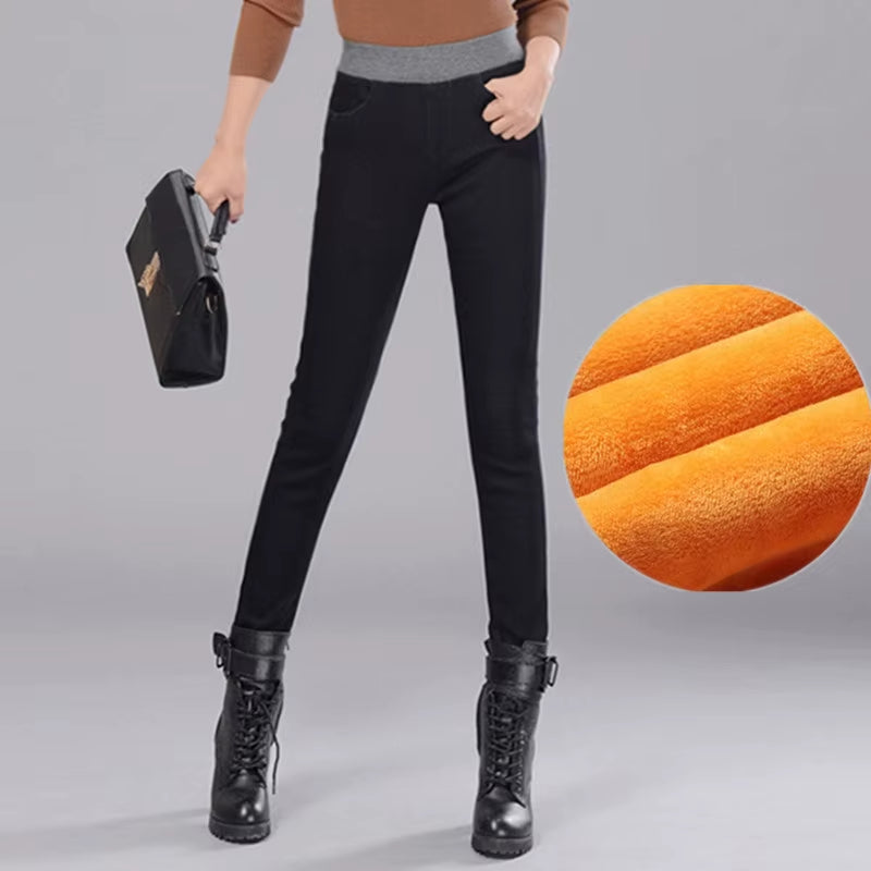 Winter Thick Velvet Fleece Warm Women Elastic High Waist Skinny Mom Jeans Stretch Female Denim Pencil Trousers 28-40