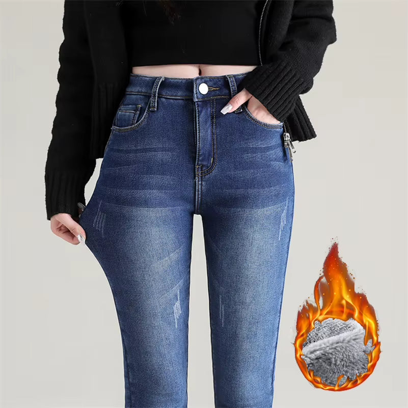 New Women Thermal Jeans Winter Snow Warm Plush Stretch Jeans Lady Skinny Thicken Students Denim Pants Fleece Mom Fur Trousers