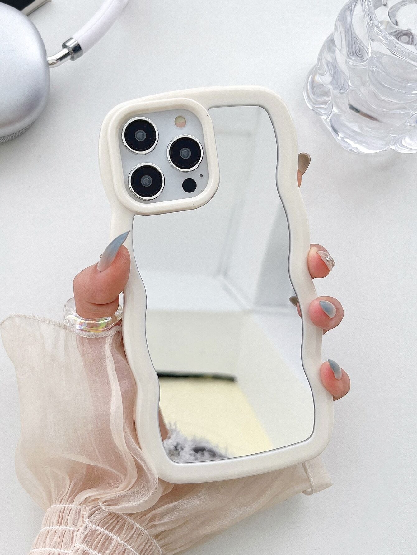 Acrylic Wavy Mirror Phone Case Compatible with Iphone 17 Pro Max/17 Pro/17 Air/17/16 Pro Max/16/16 Pro/16 Plus/15/15 Pro/15 Pro Max/11/12/13/14 Pro Max/Xs/Xr/11 Pro/11 Pro Max/12 Pro/12 Pro Max/13 Pro/13 Pro Max/7 Plus/14 Pro/14 Pro Max/14 Plus/7 Plus/8 Plus/8/Se2, Thick Shockproof Hard Shell