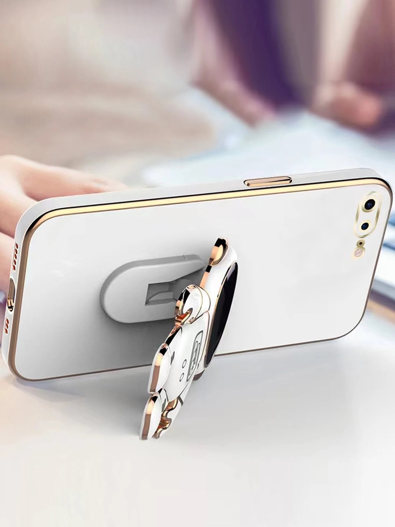 1Pc 6D Plated Tpu and 1Pc Plated Astronaut Holder, Anti-Fall Phone Case, Compatible with Apple, Samsung, Xiaomi, Huawei, Oppo Phones
