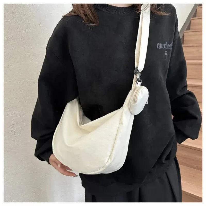 Women'S Canvas Shoulder Bag Large Capacity Crossbody Chest Bag Casual Half Moon Belt Messenger Bag Student Commute Dumpling Bag