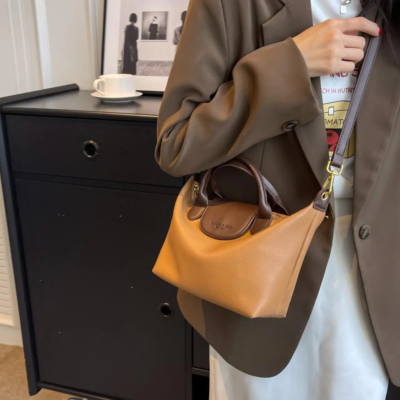 2024 Luxury Shoulder Bags Mini Tote Ladies Handbag Versatile Nylon Fashion Niche Designer Casual Handbag Crossbody Bag for Girl