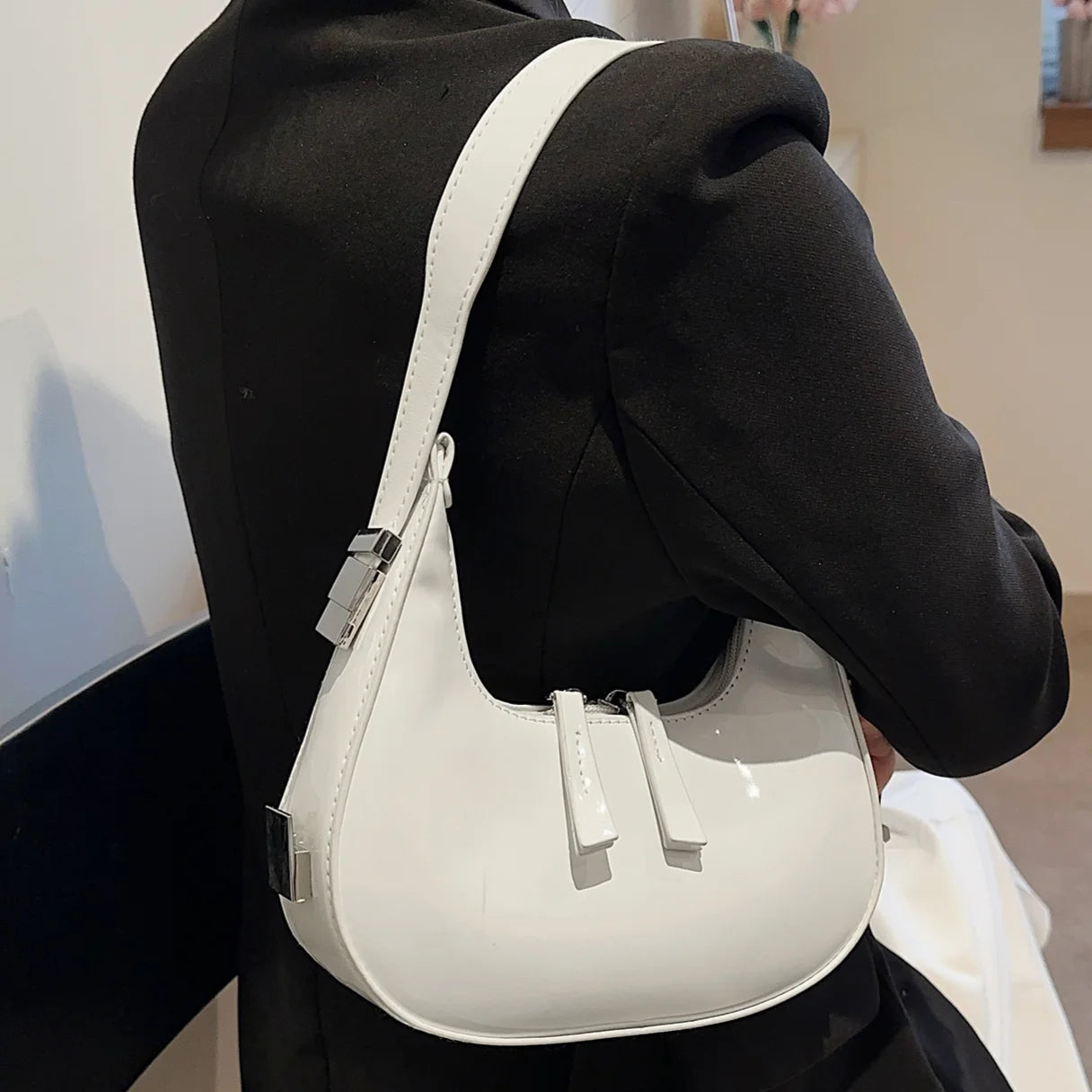 Retro PU Leather Tote Handbag Luxury Designer Crescent Bag Women'S Solid Color Small Shoulder Bag 2023 Trend Ladies Armpit Purse