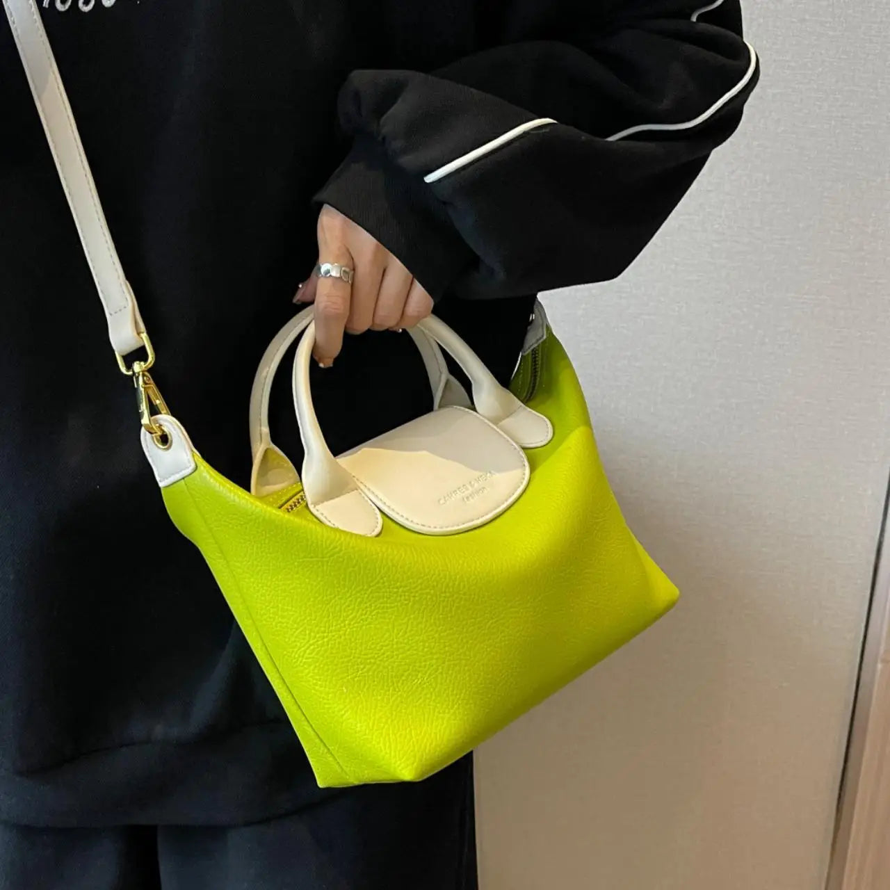 2024 Luxury Shoulder Bags Mini Tote Ladies Handbag Versatile Nylon Fashion Niche Designer Casual Handbag Crossbody Bag for Girl
