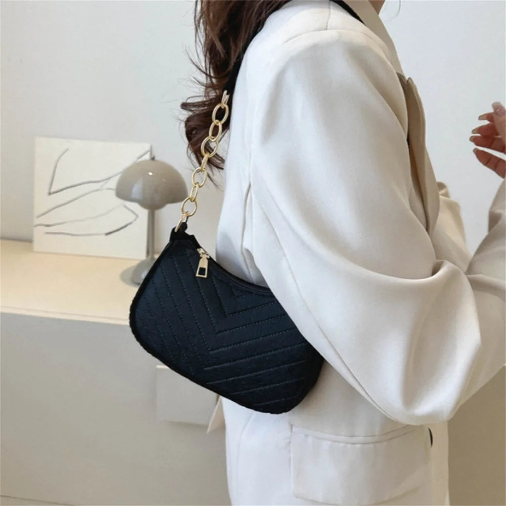 Felt Mini Shoulder Bag Women Fashion Solid Color Casual Handbags with Chain Shoulder Pouch Simple Light Weigh Underarm Bag