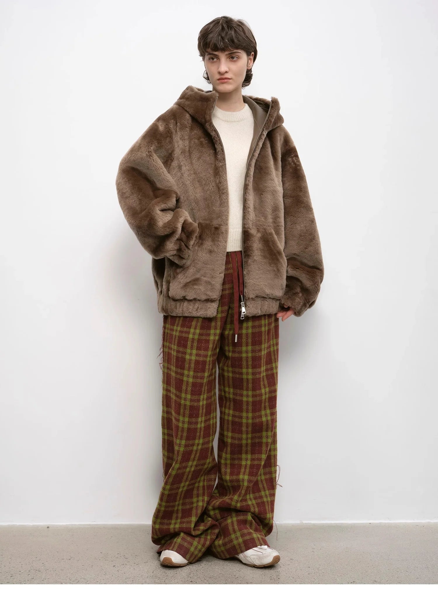 "Vintage Opportunity" High-Proportion Merino Wool Single Pleated Plaid Tweed Low-Rise Wide-Leg Casual Pants
