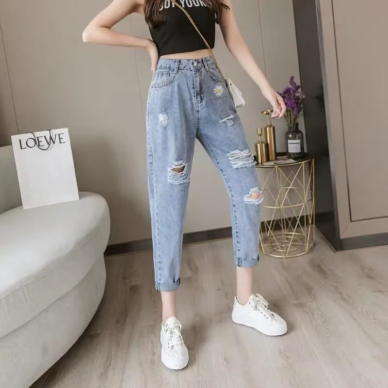 Embroidered Daisy Hole Jeans Women'S Loose Capris Summer Thin High Waist Straight Pants BF Trend