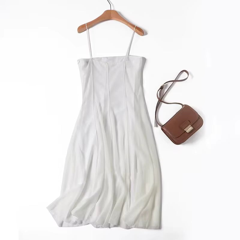 French New Holiday Style Suspender Dress 2025 Fashion Temperament Slim Gentle Style A-Line Skirt