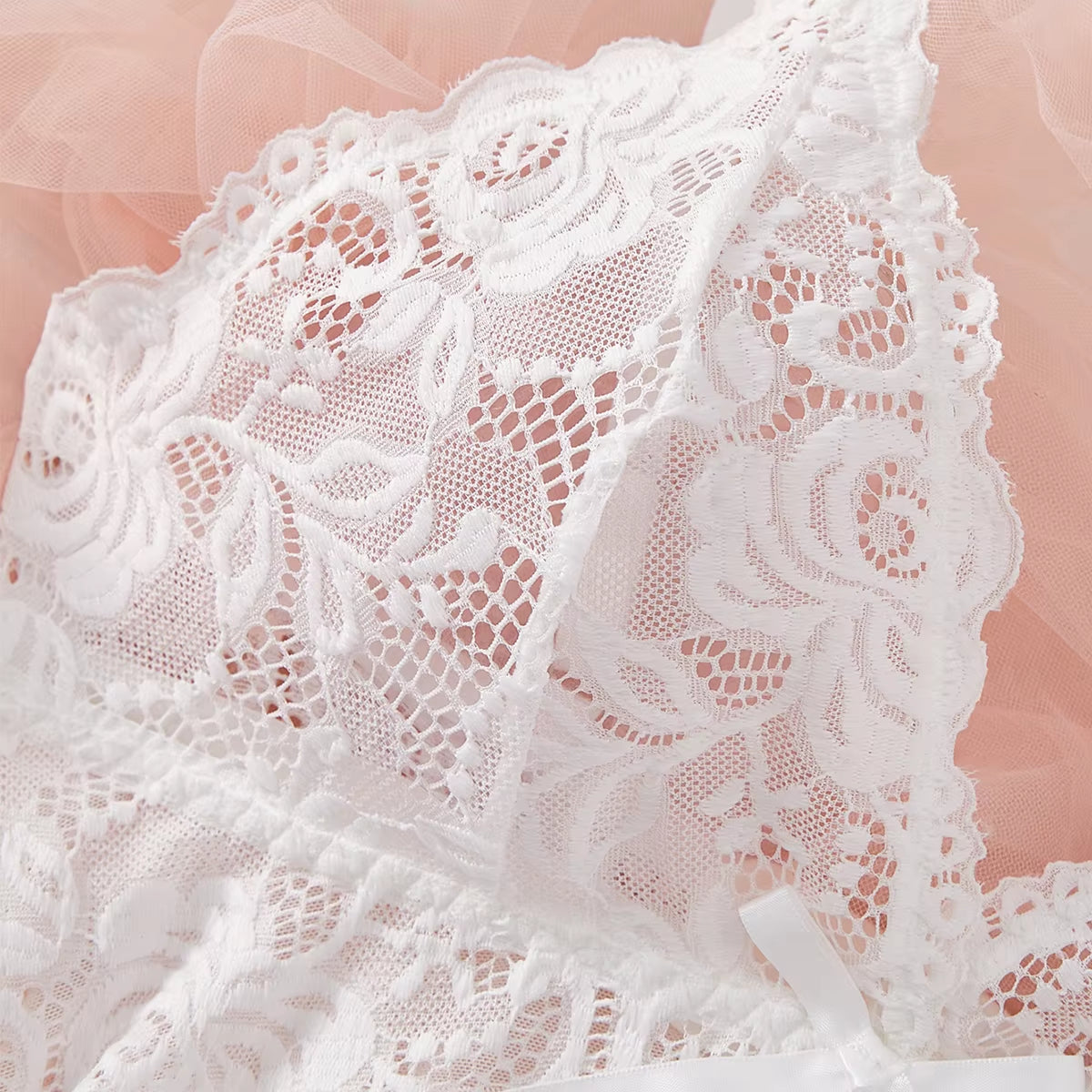 Romantic White Sexy Lingerie Women'S Underwear See through Sleepwear Lace Nightdress and Panty Pijamas Sets Female Sexy Nighty