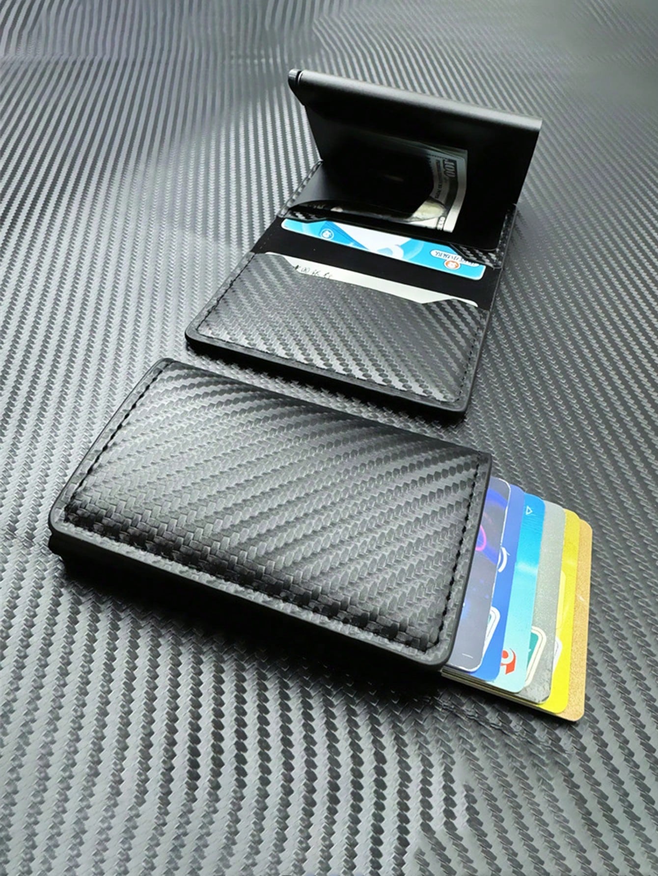 1Pc Fashion Men'S Wallet, Carbon Fiber RFID Blocking Aluminum Automatic Pop-Up Card Case, Anti-Theft Card Holder with Magnetic Shielding Large Capacity Multi-Card Slots,Business Casual Style,Birthday Gift,Graduation Gift,Father'S Day Gift